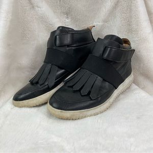 MOBS Designs Tread Moc black Sneakers Size 7 1/2